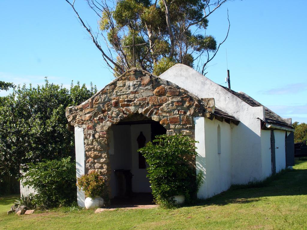 Leeuwenbosch Country House - Amakhala Game Reserve Exterior photo